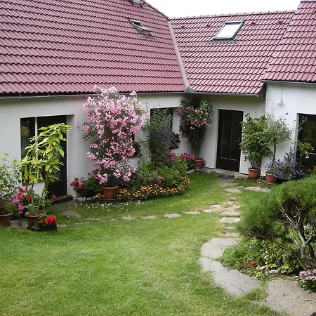 Nevcehle 3*