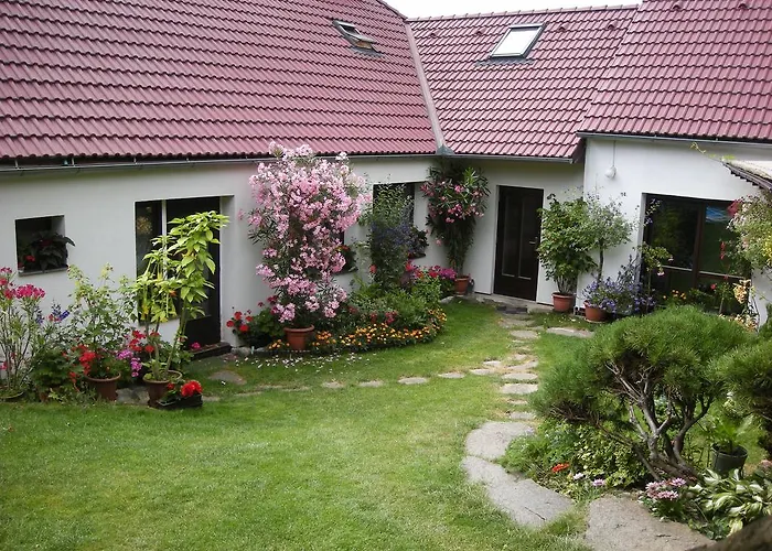 Nevcehle 3*