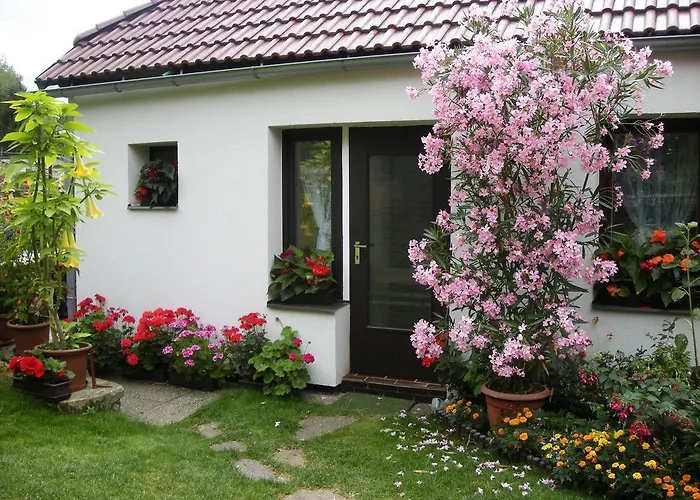 Nevcehle 3* Urbanov